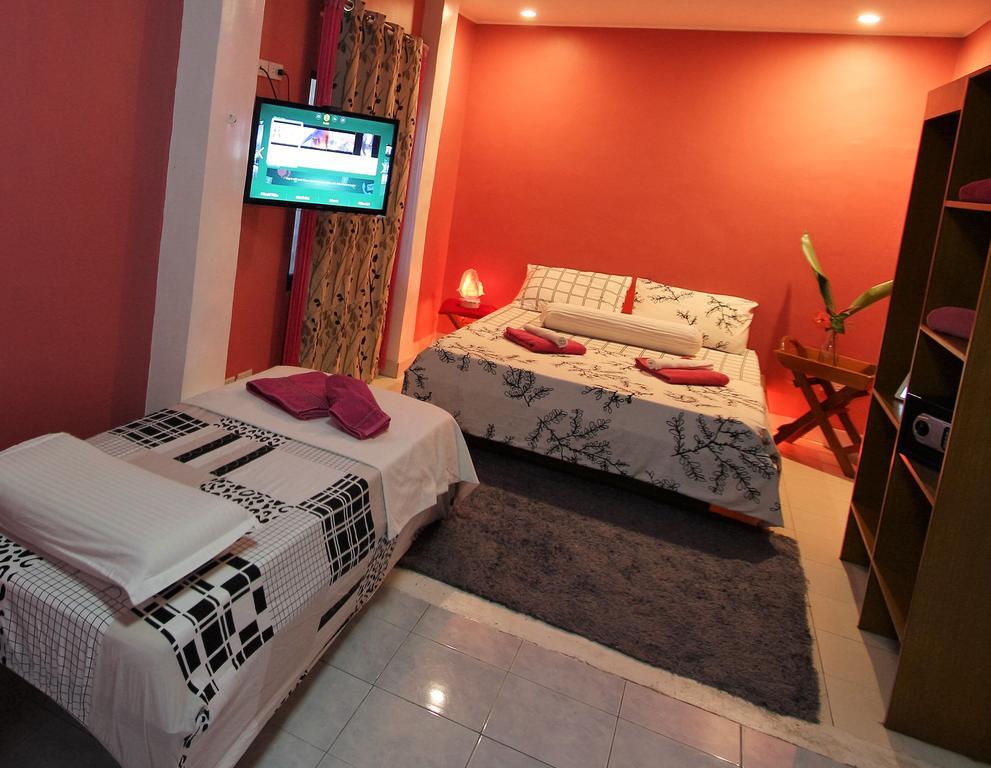 Blue Bamboo Hotel Balabag  Номер фото