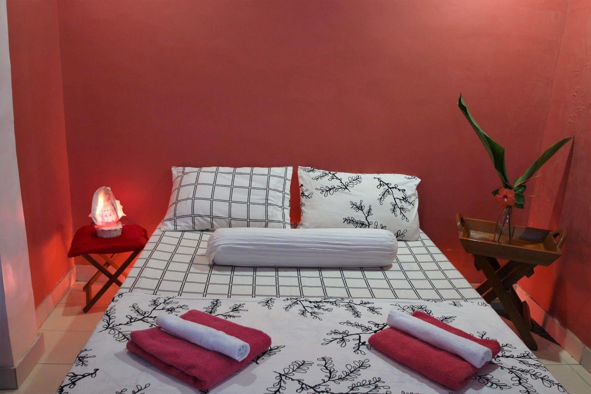 Blue Bamboo Hotel Balabag  Экстерьер фото